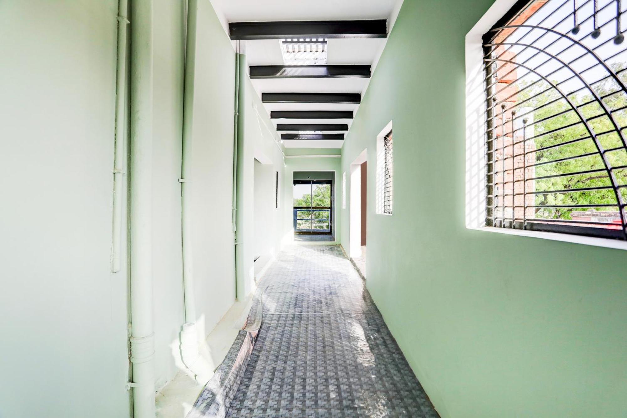 Hotel O V.K. Hotel Prayagraj Ngoại thất bức ảnh