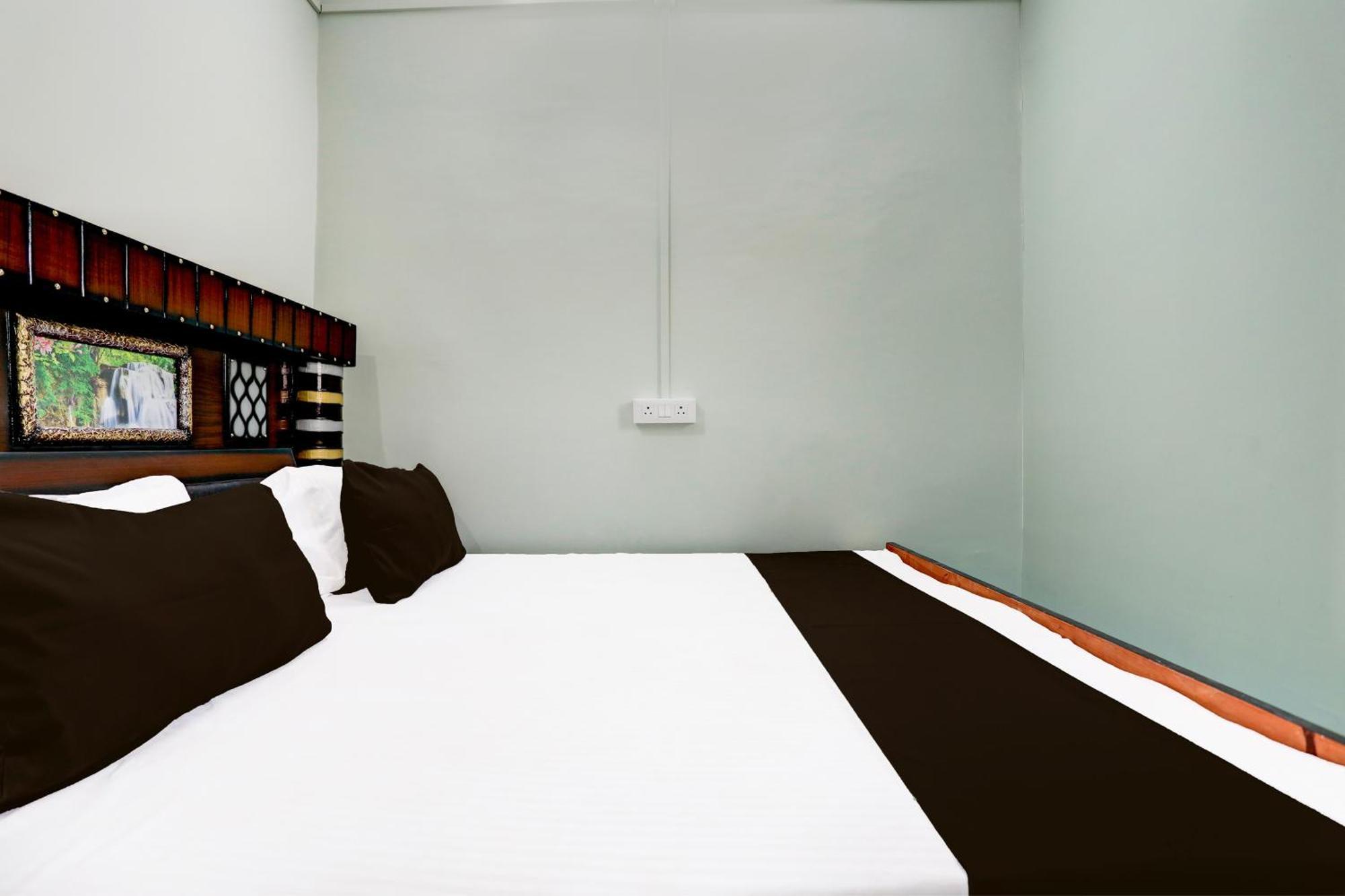 Hotel O V.K. Hotel Prayagraj Ngoại thất bức ảnh
